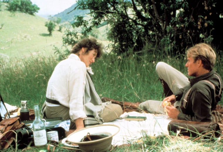 OUT OF AFRICA, Meryl Streep, Robert Redford, 1985. (c) MCA/Universal: Courtesy Everett Collection.